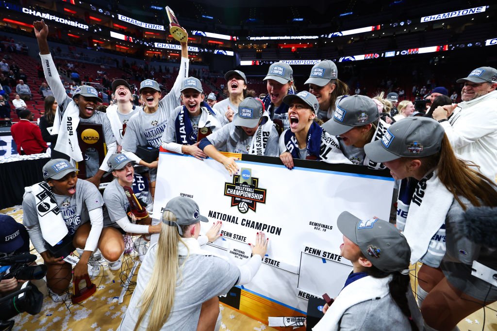 Penn State Dominates Wisconsin 3-0